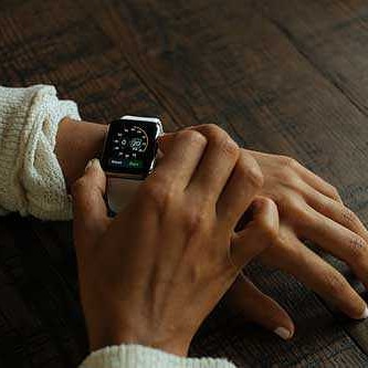 GadgetsAnswer's tweet image. Best Smartwatch Under $150
#BestSmartwatchUnder150
#BestSmartwatches

Nowadays, smartwatches have become a part of our lives. As they have almost all the features that we use in a smartphone.

It has recently swooped itself into the mainstream.

gadgetanswer.com/best-smartwatc…