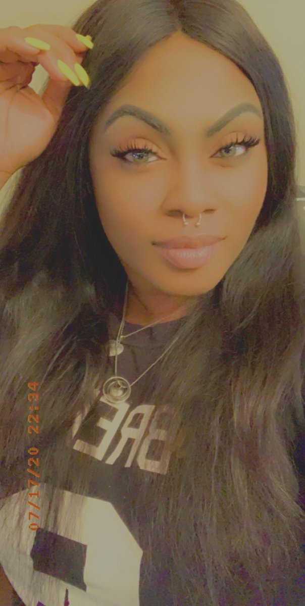 WhoDat_Tiana's tweet image. #TechBae💋