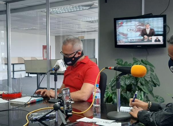 jhonrodriguez (@patriota_john) on Twitter photo Mensaje de <a href="/FreddyBernal/">Freddy Bernal</a> a la clase obrera trabajadora de #venezuela:
" Junto a Uds. estamos batallando en medio de esta pandemia,
#GraciasPuebloHeroico ".
<a href="/NicolasMaduro/">Nicolás Maduro</a>
<a href="/BermudezJoseA/">Bermúdez José</a> PartidoPSUV
<a href="/dcabellor/">Diosdado Cabello R</a>
<a href="/PSUVTachira/">PSUV Táchira</a> Mensaje de <a href="/FreddyBernal/">Freddy Bernal</a> a la clase obrera trabajadora de #venezuela:
" Junto a Uds. estamos batallando en medio de esta pandemia,
#GraciasPuebloHeroico ".
<a href="/NicolasMaduro/">Nicolás Maduro</a>
<a href="/BermudezJoseA/">Bermúdez José</a> PartidoPSUV
<a href="/dcabellor/">Diosdado Cabello R</a>
<a href="/PSUVTachira/">PSUV Táchira</a>