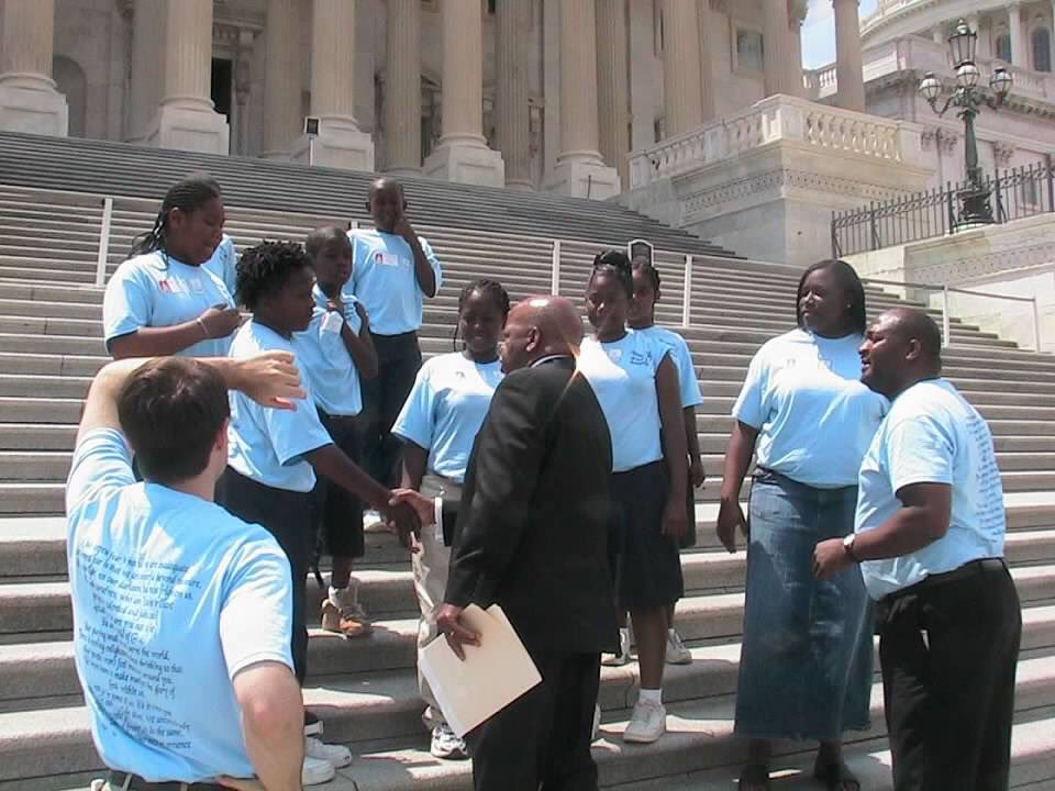 mmnellen's tweet photo. #RIPJohnLewis I can’t decide which memory is most cherished. #JohnLewis met my class of Atlanta Youth Academy chaperones &amp; fifth graders on the steps of the Capitol, in his office, or for a Capitol tour...and always for hours at a time. What a blessing to be in his presence.(1/2) https://t.co/2RgsjwP0jA