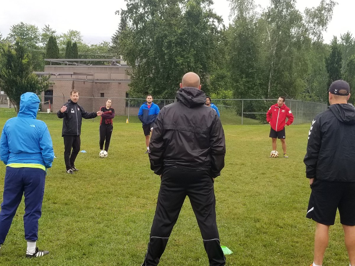 fdsasoccer's tweet photo. Grassroots Manager @roryqkeys leading our Coach PD this Friday. Discussing development of technique during Covid-19. Next up for the coaches game modifications during Covid-19 with @coachbmo #learningneverstops #coachpd https://t.co/2HnWU2tMOe