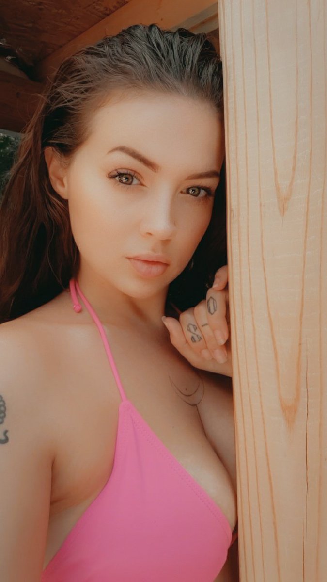I forgot Twitter existed. 🤷‍♀️