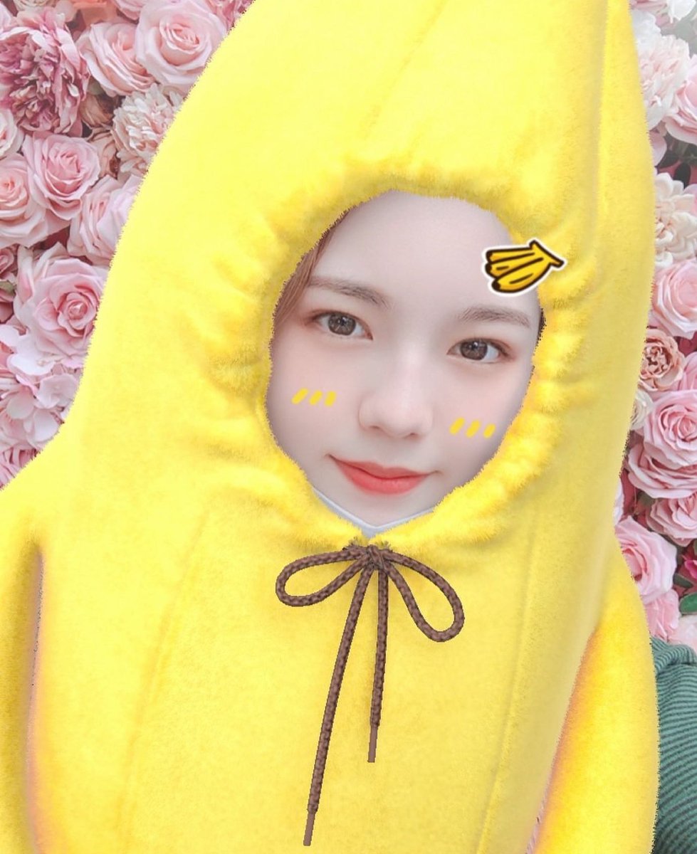 archiveayaka's tweet photo. instagram update 🍌 https://t.co/AQH6YJ35fR