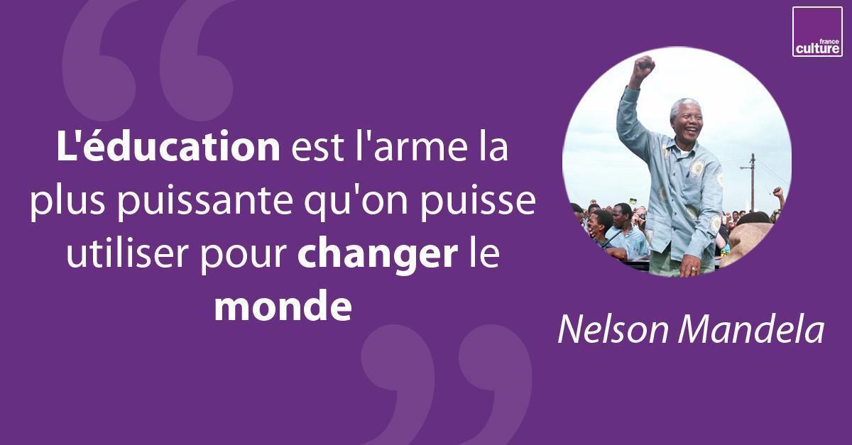 18 juillet 1918 : naissance de Nelson Mandela. Après 27 années passées en prison Madiba sortait en homme libre. A 72 ans, s'ouvrait devant lui son combat politique le plus compliqué qui devait conduire son pays vers la démocratie et la réconciliation franceculture.fr/emissions/les-…