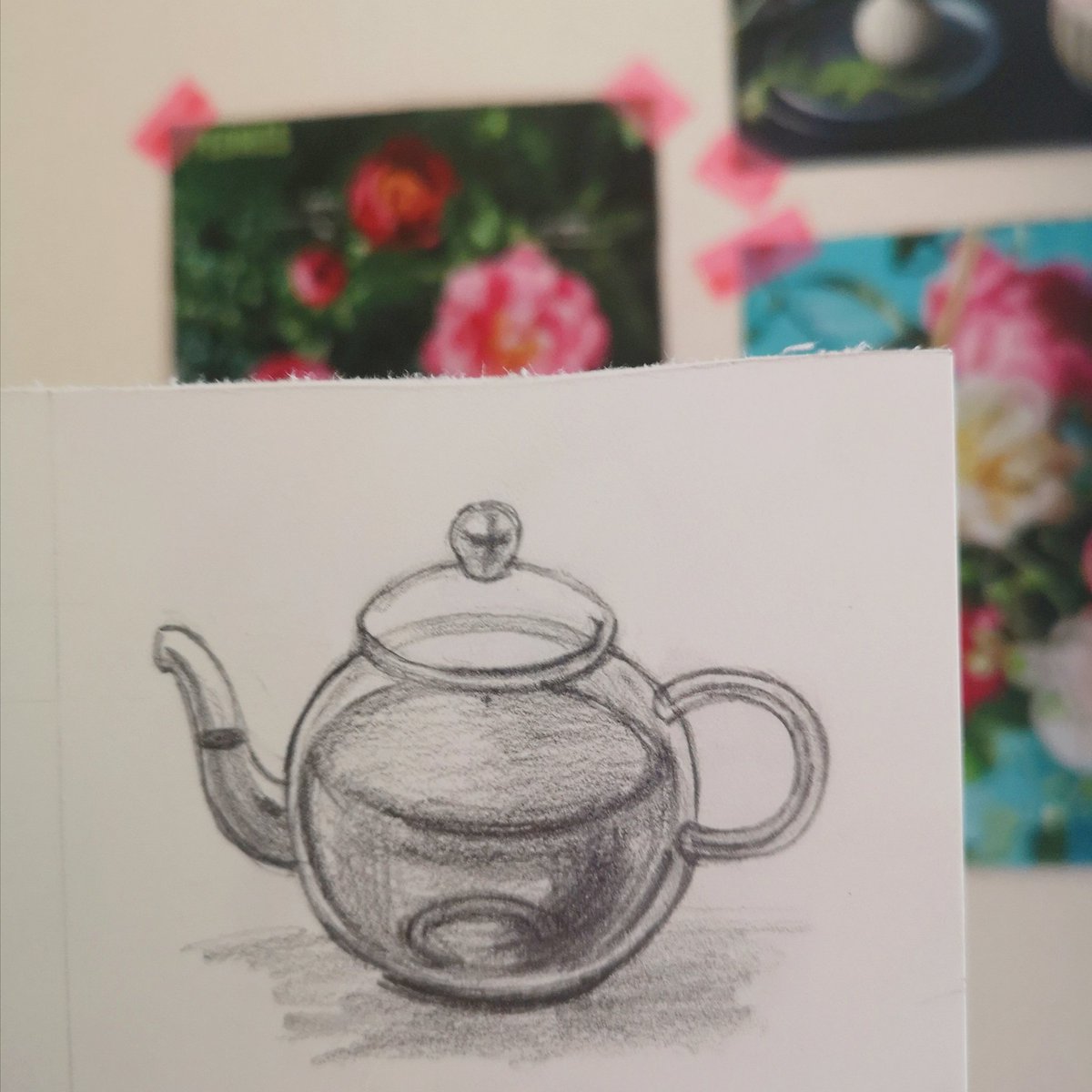 mintsyou's tweet photo. リラックスのために描いたTea pot
#お描き https://t.co/KowGh32rXW