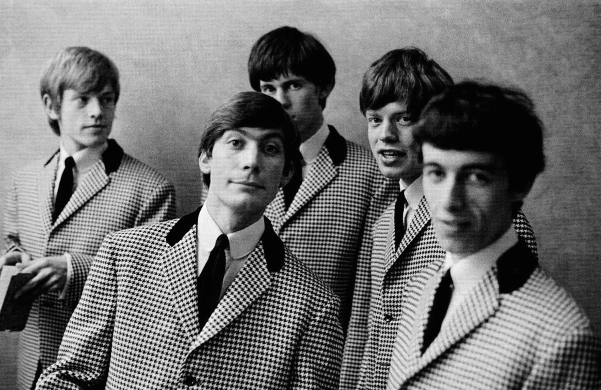 while playing for alexis korner's band, blues incorporated, at various clubs and doing design on the side, charlie met the rolling stones: brian jones, mick jagger, keith richards and ian stewart. in january 1963, he agreed to join their band and officially became a stone.
