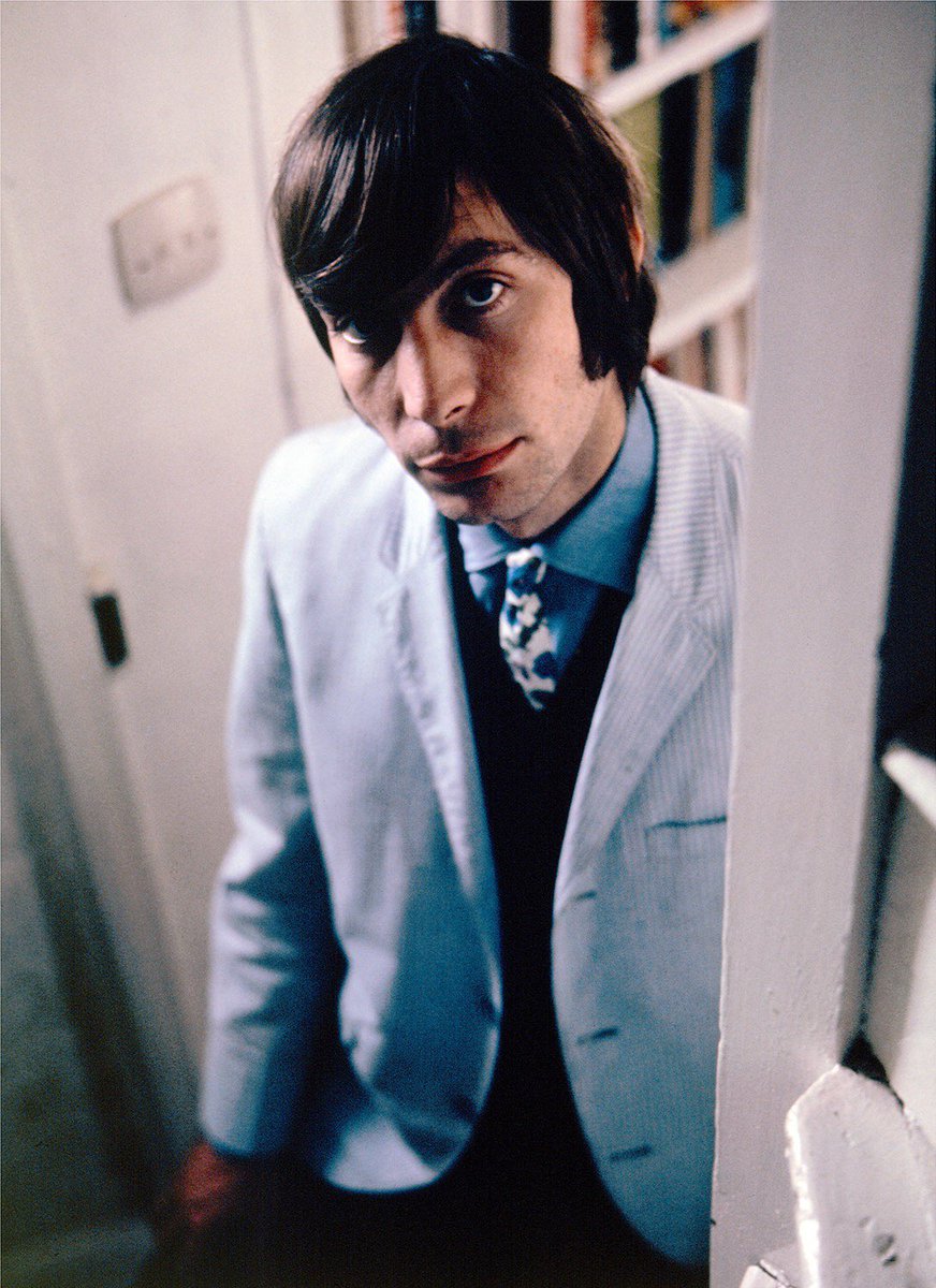 charlie is known for his fashion, being a well-dressed gentleman. he was called one of the world's best dressed men by the daily telegraph and vanity fair inducted him into their international best dressed list hall of fame. look at this king!