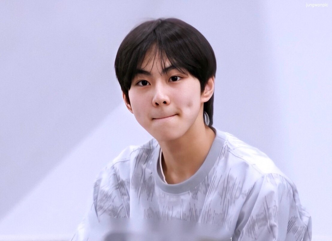 jungwonshield's tweet image. K to Jungwon:

"I respect Jungwon not only for his skills but also for his mentality and heart, so I wanted to help him."

Jungwon deserves the exemption card 💜 We need to protect this Baby ❣️
#I_LAND #ILAND_EP4 #JUNGWON_ILAND