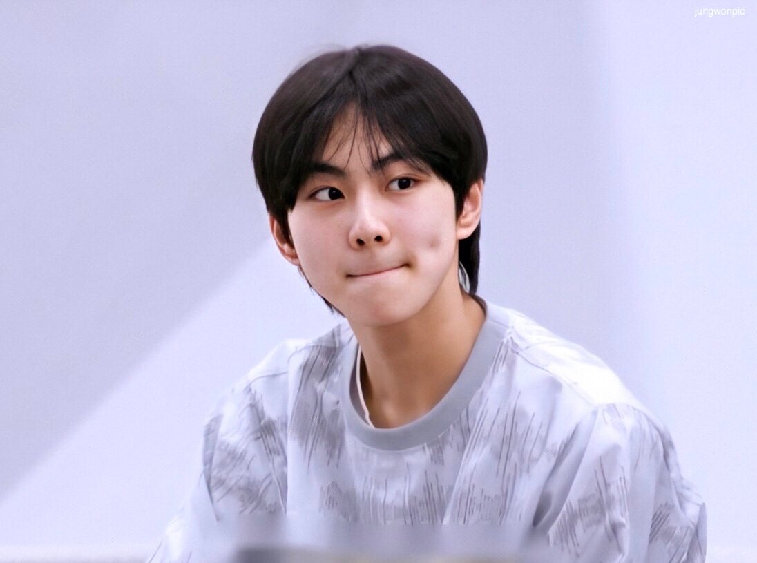 jungwonshield's tweet image. K to Jungwon:

"I respect Jungwon not only for his skills but also for his mentality and heart, so I wanted to help him."

Jungwon deserves the exemption card 💜 We need to protect this Baby ❣️
#I_LAND #ILAND_EP4 #JUNGWON_ILAND