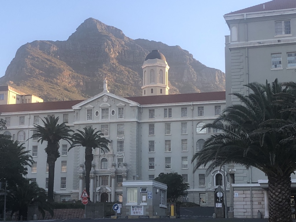 4 month ago today, 1st patient with Covid admitted to GSH. Over 1700 people with Covid treated since. Teamwork key.