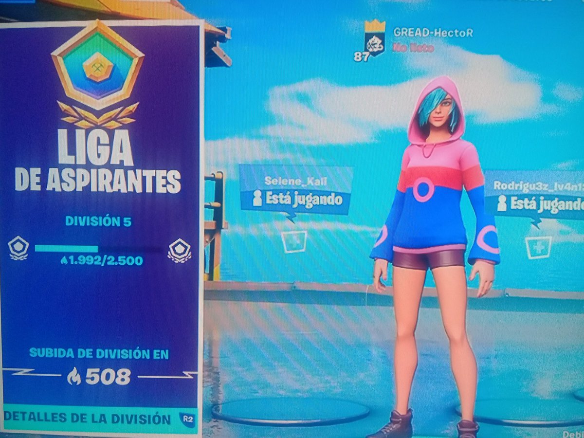 HectorA00986784's tweet photo. Busco trio fortnite 
-Que no sea toxico 
-Que tenga micro
-Ser liga de aspirantes 
-Que juegue en serio 
-Ser competitivo https://t.co/6fRyYNNMwF