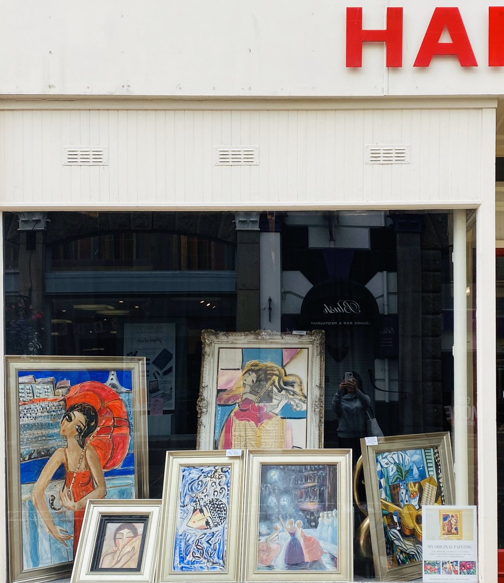 New arrivals ‘City of Love’ and ‘The Ballet’ are now on display in our Hamons window. Check them out if you’re in town today! ✨