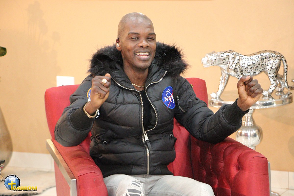 IAmLesegoDaniel's tweet photo. [SHARE IN HIS SUFFERINGS]: I declare in the presence of God, sufferings of Christ are smooth if you surrender. They are smooth if you give up and say, “take me Lord, I am your prisoner, arrest me”. You become His prisoner. Can you escape the Hand of God? #DelightInPersecutions https://t.co/5rlQKPQnxC