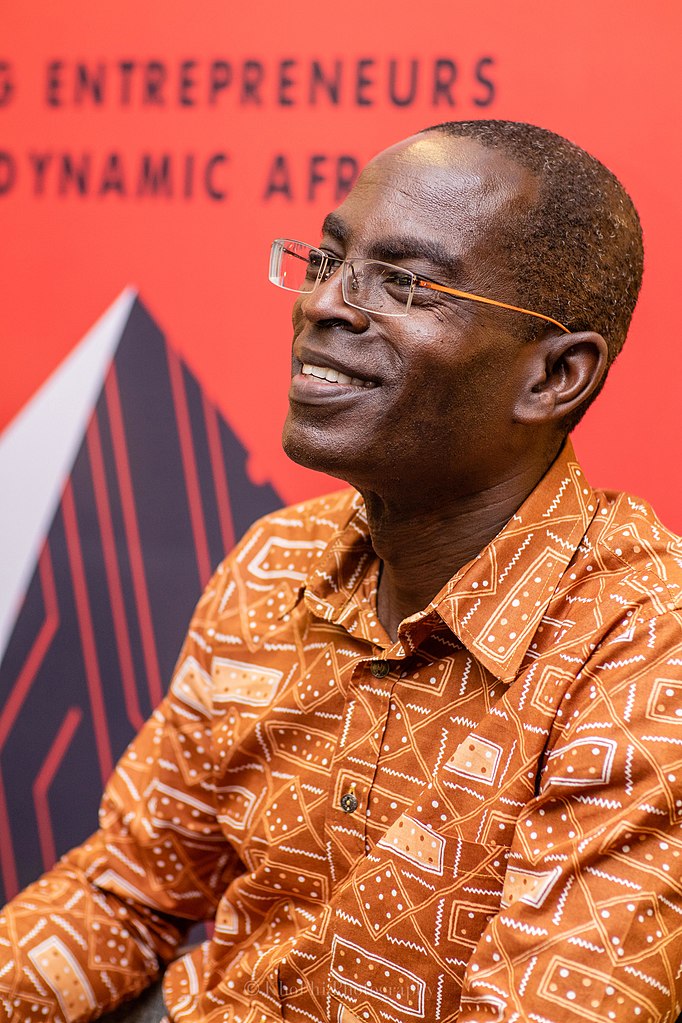 officialicsgh's tweet photo. #Keynote speaker for this wonderful day is @PatrickAwuahJr , Founder and President of @Ashesi
Thank you Sir, for joining us. We truly appreciate your presence. .
#ICSClassof2020 #ICSat20 #20YearsofICS https://t.co/V7a121djIp
