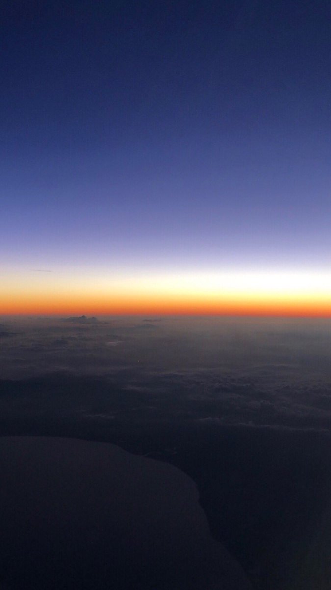 _clarkamig's tweet photo. i’m a sunset type of person https://t.co/OEhcMXcM5V