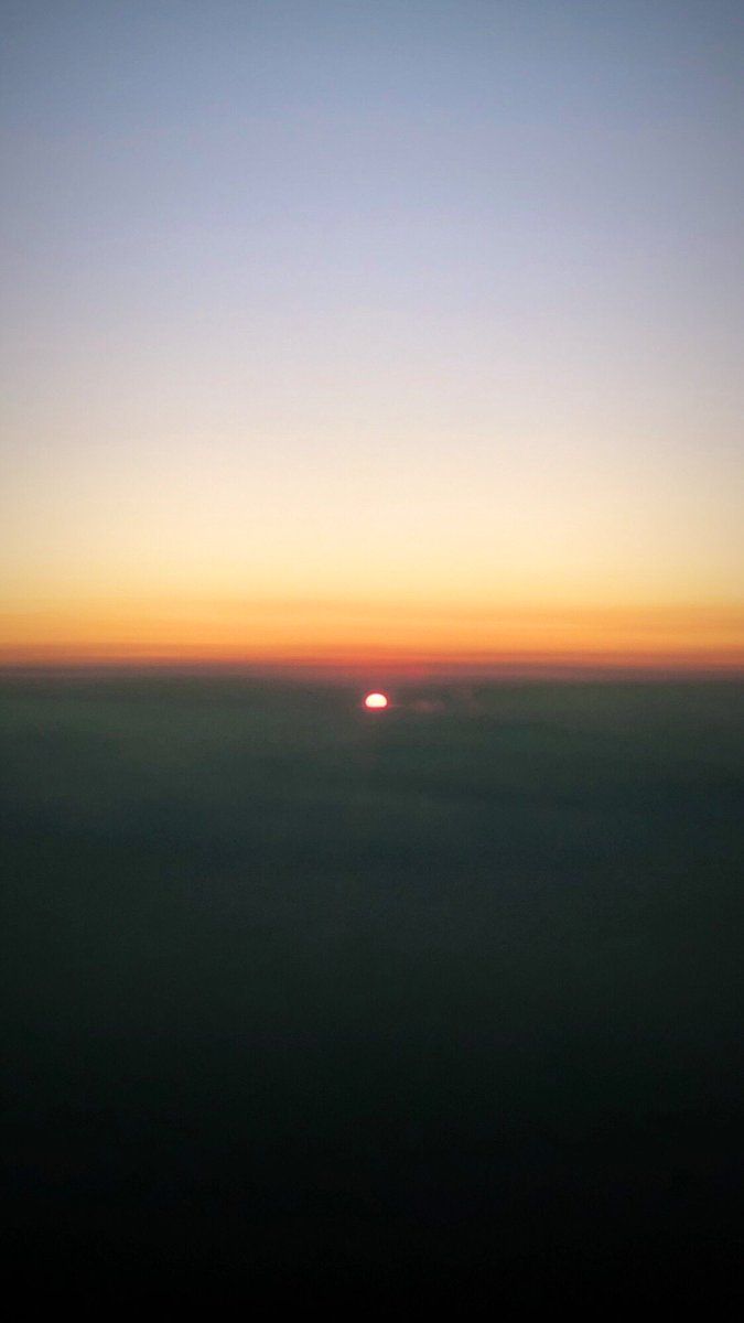 _clarkamig's tweet photo. i’m a sunset type of person https://t.co/OEhcMXcM5V