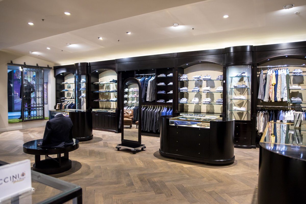 NelsonMandelaSq's tweet photo. Add a touch of Italian fashion to your wardrobe with #Bonami in #IconicMandelaSquare. With keen attention to detail, quality and design, they dress their clients to look their best.
#CreateTomorrow #ShapeTomorrowTogether https://t.co/vhshbI1CLq