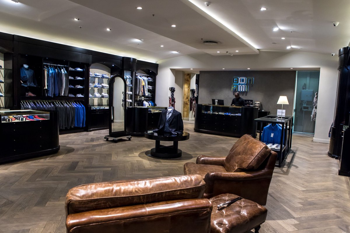 NelsonMandelaSq's tweet photo. Add a touch of Italian fashion to your wardrobe with #Bonami in #IconicMandelaSquare. With keen attention to detail, quality and design, they dress their clients to look their best.
#CreateTomorrow #ShapeTomorrowTogether https://t.co/vhshbI1CLq