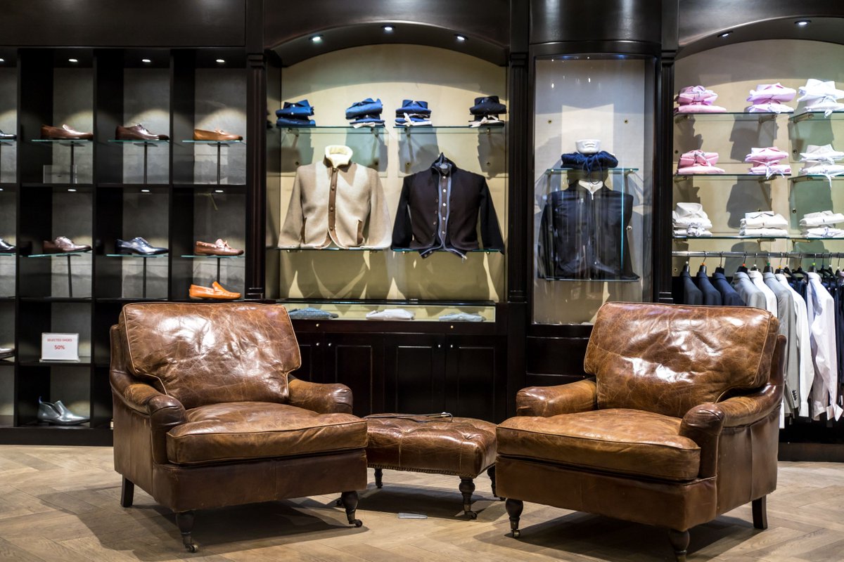 NelsonMandelaSq's tweet photo. Add a touch of Italian fashion to your wardrobe with #Bonami in #IconicMandelaSquare. With keen attention to detail, quality and design, they dress their clients to look their best.
#CreateTomorrow #ShapeTomorrowTogether https://t.co/vhshbI1CLq