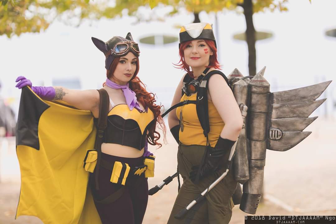 aCatCalledNeko's tweet photo. Hi I'm Natasha, along with my sister Larissa I'm part of a cosplay duo from the UK. We go by the name Twisted Sisters Cosplay.
#CosplayersUnder10k
📸 @SonSonPhotos @takethepics_ @DTJAAAAM & roeezphoto (insta)
#TwilightPrincess #Dishonored #DCBombshells #Soue https://t.co/OmuseDqYEK