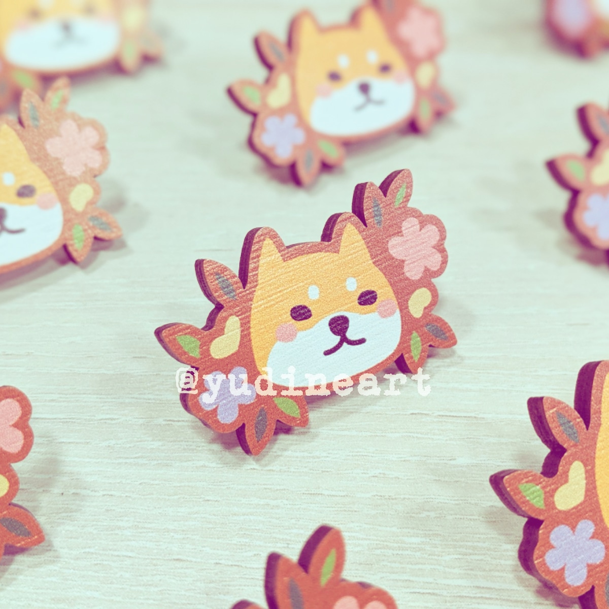 yudineart's tweet photo. Here's Floral Doge! ๐The first ever wood pin that I've designed~
Visit my Etsy at: https://t.co/AyANirJoyZ
#shibainu #doge #pins #woodpin https://t.co/nKnwVru8rh