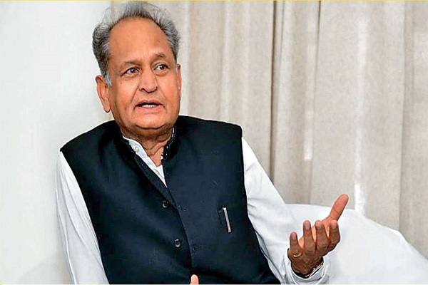Did Pilot fell into own trap while playing victim card?

newsinind.com/bjp-whips-raja…

#RajasthanPoliticalCrisis #RajasthanPolitics #AshokGahlot #Sachin_pilot #BJP #Congress #BJP_AGAINST_CONGRESS