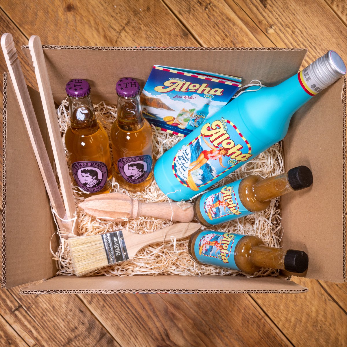 tikichris's tweet photo. #RTtoWin an #Aloha65 #BBQ Gift Box with #booze, #hotsauce and more, compliments of @tikichris: https://t.co/Mojth5mmOd #WinAloha65 #Alohasixtyfive #Spiritofaloha #Cocktails #Pineapple #BBQlife #BBQtime #BBQsauce https://t.co/nV9hXDpG9i