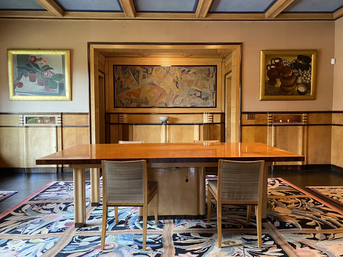 FredLibotte's tweet photo. Built in 1928 and a #museum since 1973, the #VanBuuren #house has an amazing #artdeco interior. But the most impressive are without a doubt the magnificent #gardens that surround the residence: a disconnected oasis in the middle of #brussels #museumsareopen #touristinmyowncity https://t.co/DxDapfDCGv