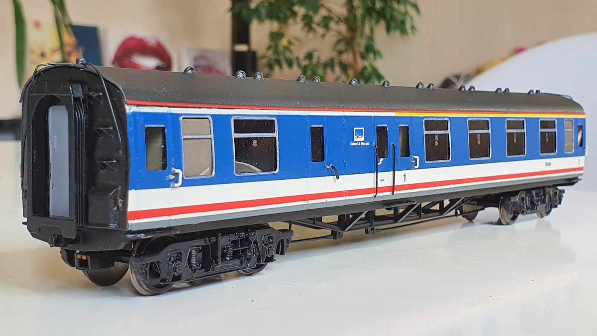 PdannyH's tweet photo. #4CEP Update: all done and on its way! ππ½π
#TMRGUK #NetworkSouthEast #Class411 #VariousMultipleUnits https://t.co/Mh81nHGhup