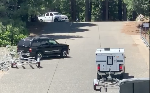 GT_Towing's tweet photo. Watch as this driver hilariously tries to back his trailer into the water! #fail #trailerfail @AOL
https://t.co/jYuOEKdEYj https://t.co/EPCNKVVHfs