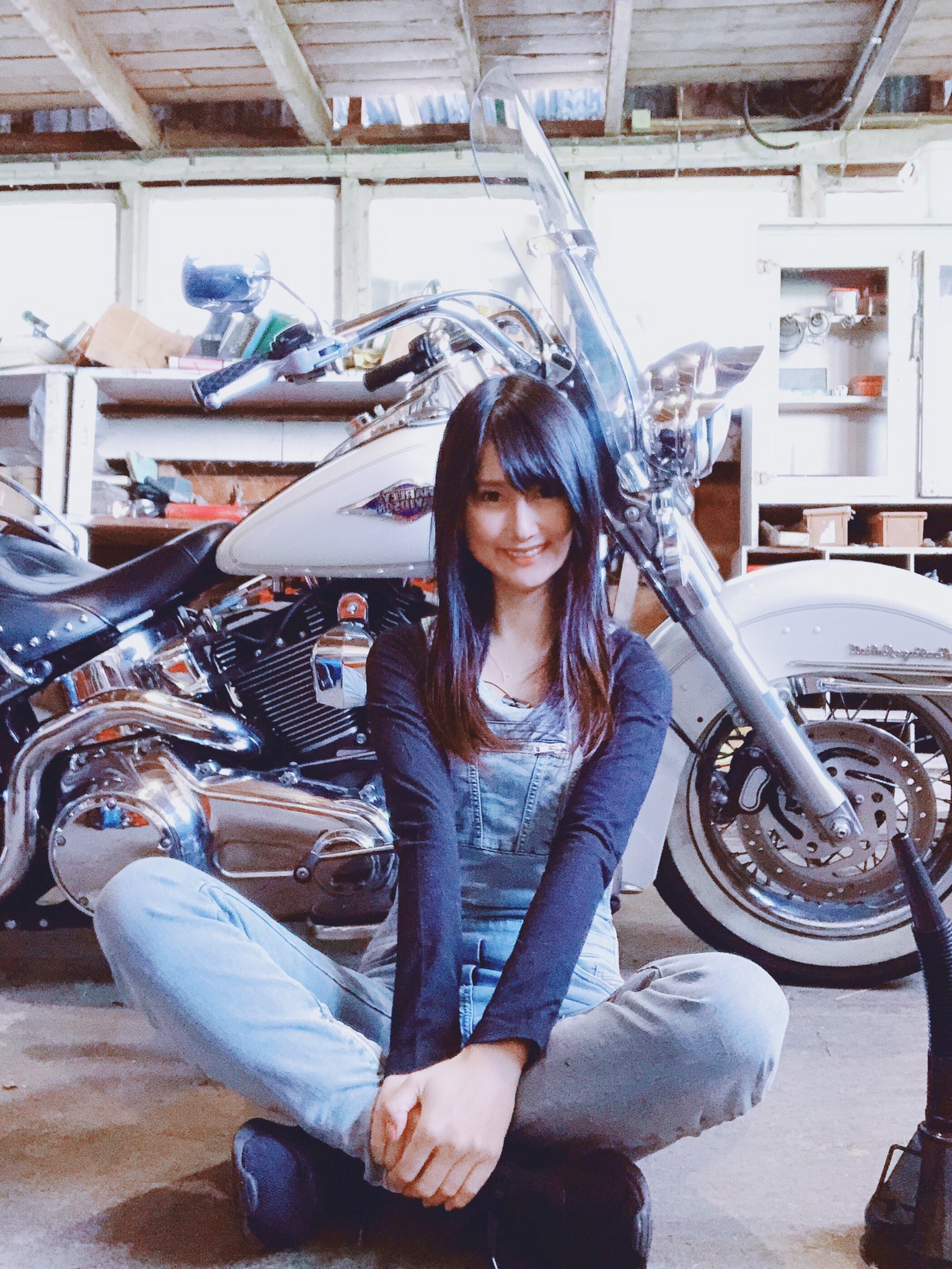 Noah のあち バイク女子 名前 のあち 性別 女 身長 159cm 住み 海外 車種 ハーレー Flstc 好き Diy 電気工事 嫌い G 一言 Youtubeでモトブログを始めました Club Harleyに掲載された時のお写真も バイク乗りとして軽く自己紹介 バイク乗りと繋がりたい