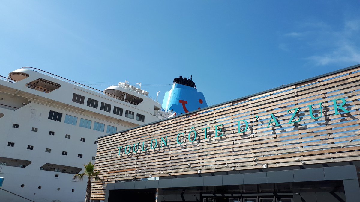 Exactly a year ago, I was here:
😭😭😭😭😭
#takemebackplease #holidays @TUIUK #bestholiday #CotedAzurFrance #Mediterranean #cruise