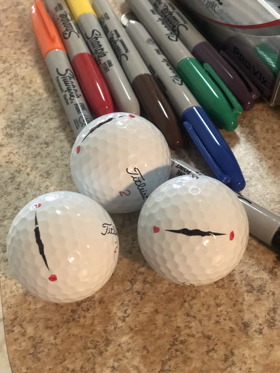 SteveBuzzaGolf's tweet photo. When the game balls have been prepared the night before you know you mean business 😎💯💪🏻🏌️‍♂️ https://t.co/Fx4RAycGlM