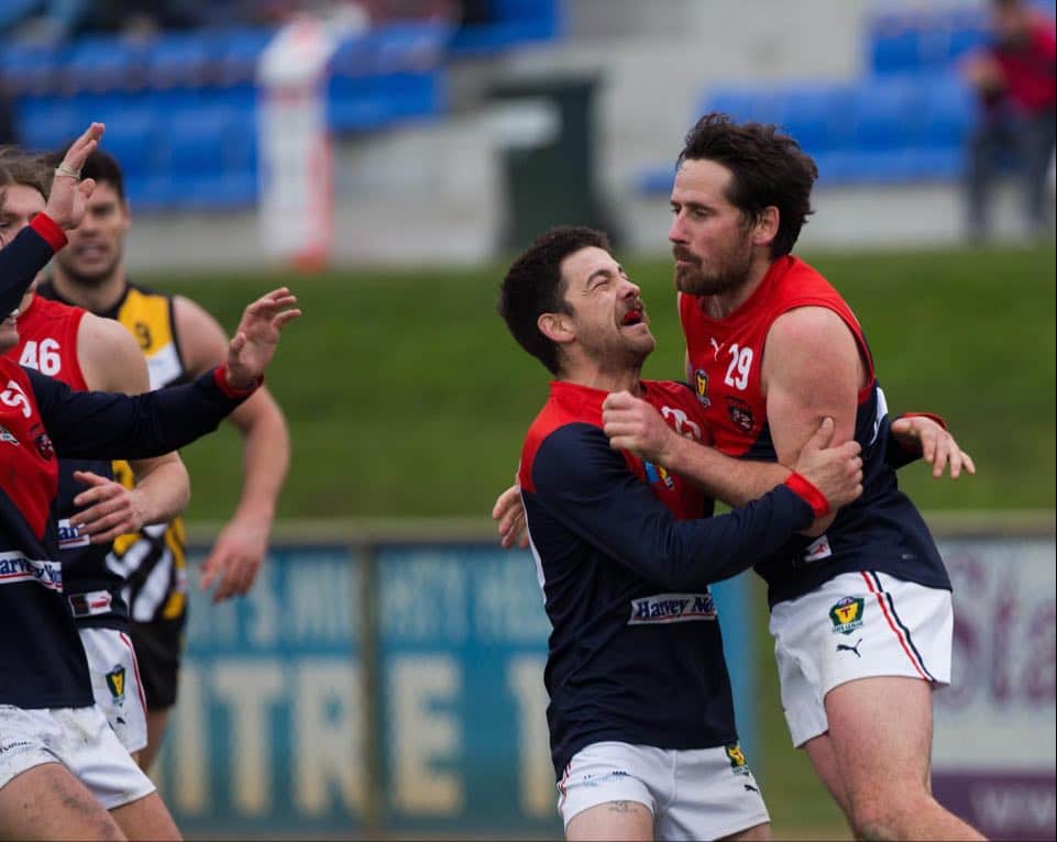 TasPremLeagues's tweet photo. #BupaTSL FULL TIME
North Hobart 12.3.75
Kingborough 9.11.65
Lauderdale 9.14.68
Glenorchy 8.8.56
Launceston 8.12.60
North Launceston 6.5.41
๐ธ @solsticedigital https://t.co/L4pJJOK05g