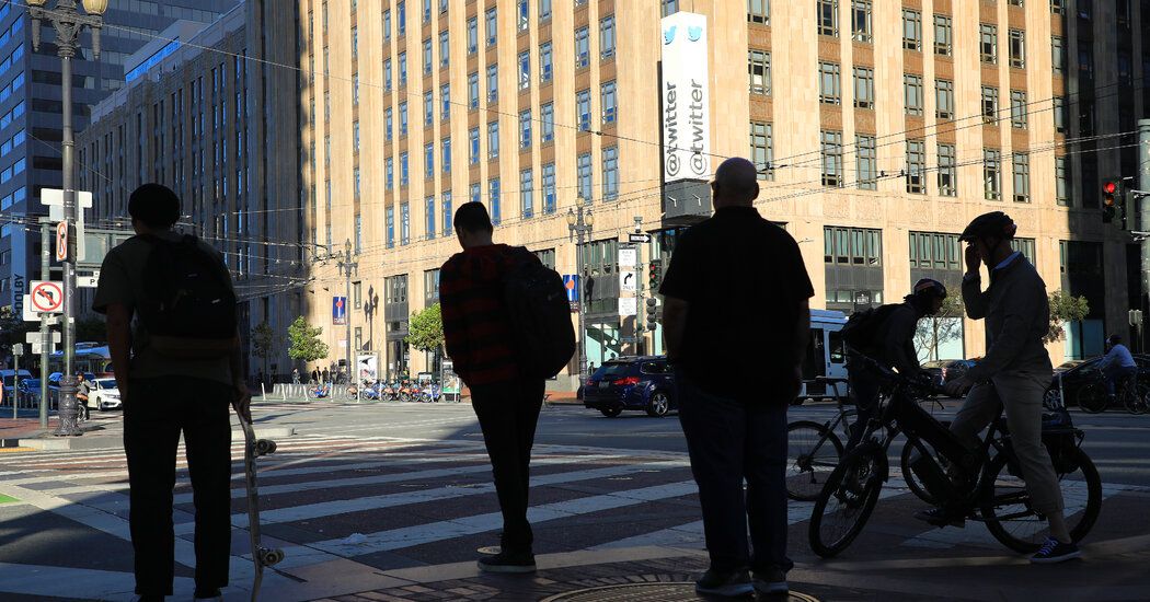 SpirosMargaris's tweet photo. Hackers Tell the Story of the #TwitterAttack
From the #Inside
https://t.co/teSRKHvOpn #fintech #CyberSecurity #SocialMedia @kateconger #hackers #crypto @nathanielpopper @kateconger @nytimes @Shirastweet @missdkingsbury @leimer @cgledhill @psb_dc @jblefevre60 @andi_staub https://t.co/6U9P56LwaM