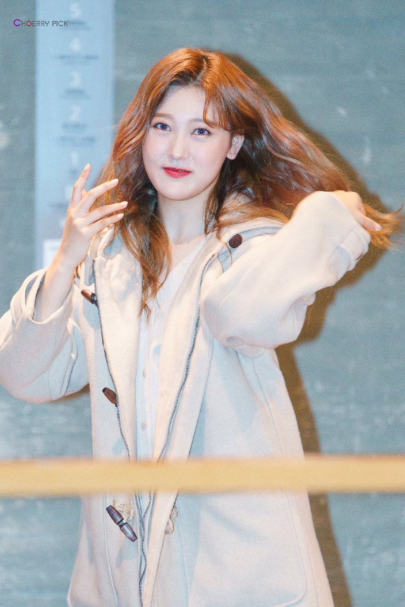  #choerry's : a thread ⇣