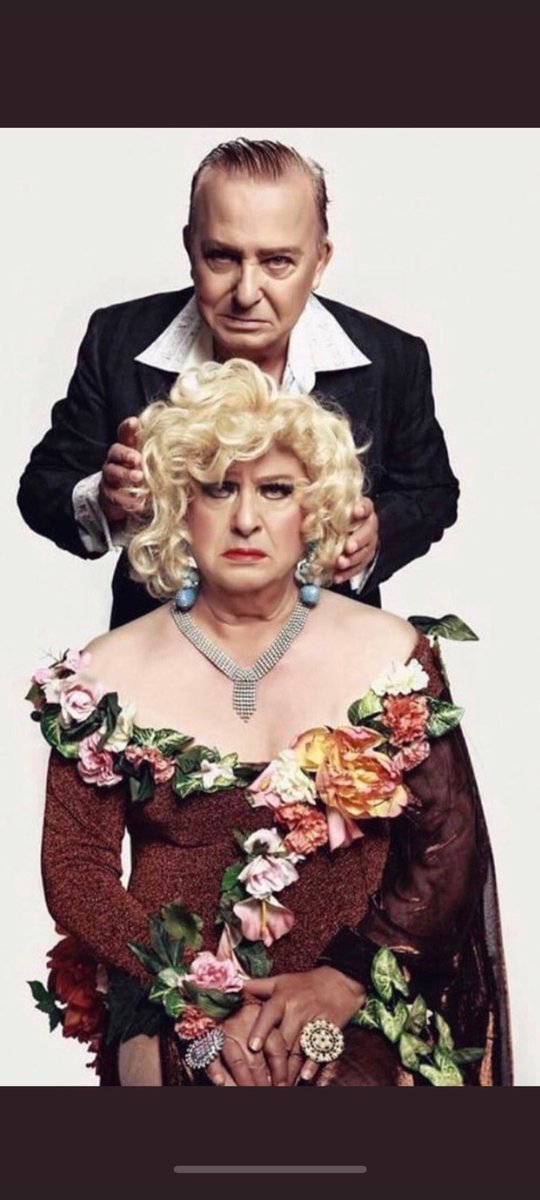 Nur içinde yat Seyfi Dursunoğlu. Nur içinde yat Huysuz Virjin...Elinden makasın hiç eksilmesin 💫 ✂️ Eskiye ve mutlu olduğumuz günlere dair ne varsa bir bir gidiyor.. #huysuzvirjin #seyfidursunoğlu