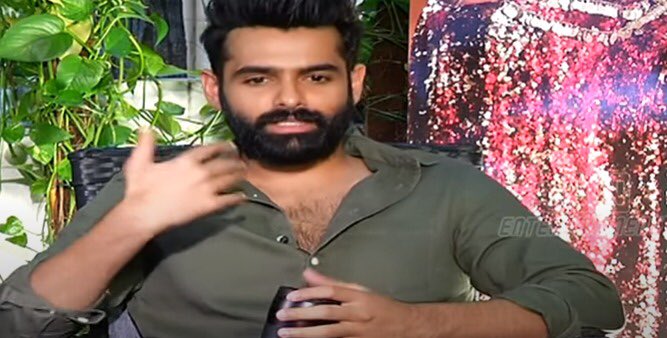yuvana_sweety's tweet photo. Scenes chestunapudu prati okariki kick ochindi 

#1YearForiSmartShankar https://t.co/QuJKgopUKx