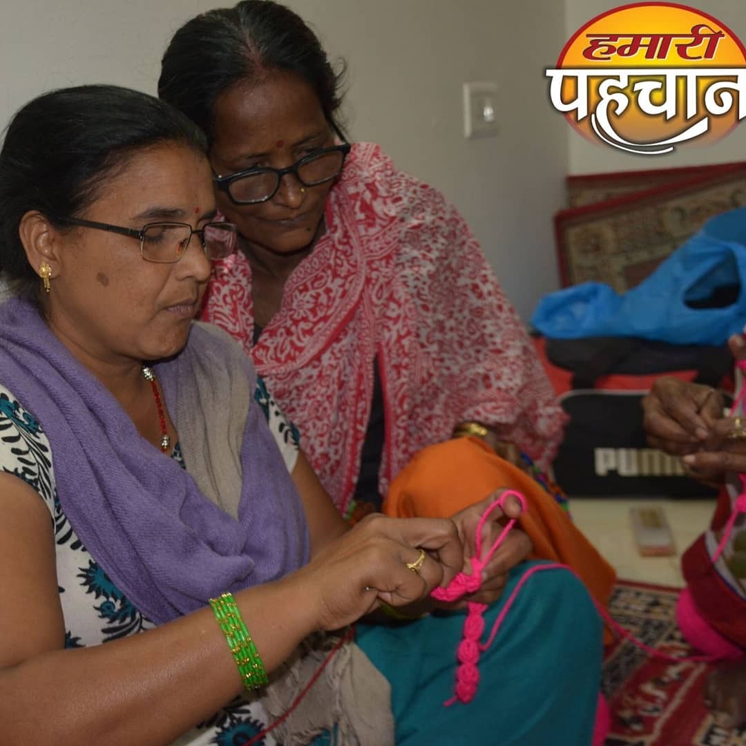 hamaripahchan's tweet photo. Buy a rakhi from us and help an underprivileged in earning their bread. Let's make their life a little easy and their smile a little brighter.
Visit: https://t.co/s6om625YtI to place your order
#hamatipahchan  #rakhi #rakshabandhan #rakhimaking  #workforunderprivileged https://t.co/AOwFttcbcY