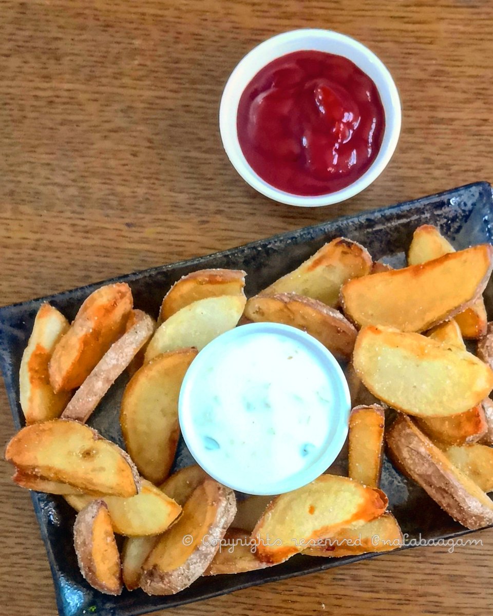 2nrc's tweet photo. #mySnacks #மகளதிகாரம் 👭
Potato Wedges 😋😋 https://t.co/n08bmUvVh3