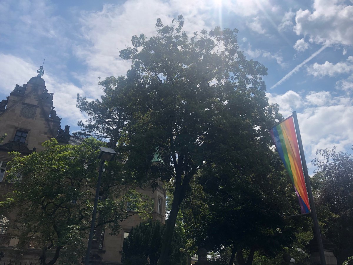 Liebieghaus's tweet photo. #Happypride, ihr Bunten Götter🌈
.
.
#BunteGoetter #pride #globalpride2020 #pridemonth #pridemonth2020 #pride2020 #csdfrankfurt #frankfurt #liebieghaus #godsincolor https://t.co/ogmLf4CEIL
