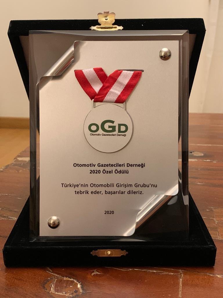 Mobilite ekosistemini kurmak üzere yola çıkan Türkiye  ‘Yeni Lige Yolculuk’ için bugün temele ilk harcı atıyor.

#YenilikteBenDeVarım diyerek,ülkemizin kendi otomobilini üretmesini <a href="/MemurSenKonf/">Memur-Sen</a> olarak son derece önemsiyor/destekliyoruz

YenilikteBenDeVarim.com 

#TOGG
@TOGG2022