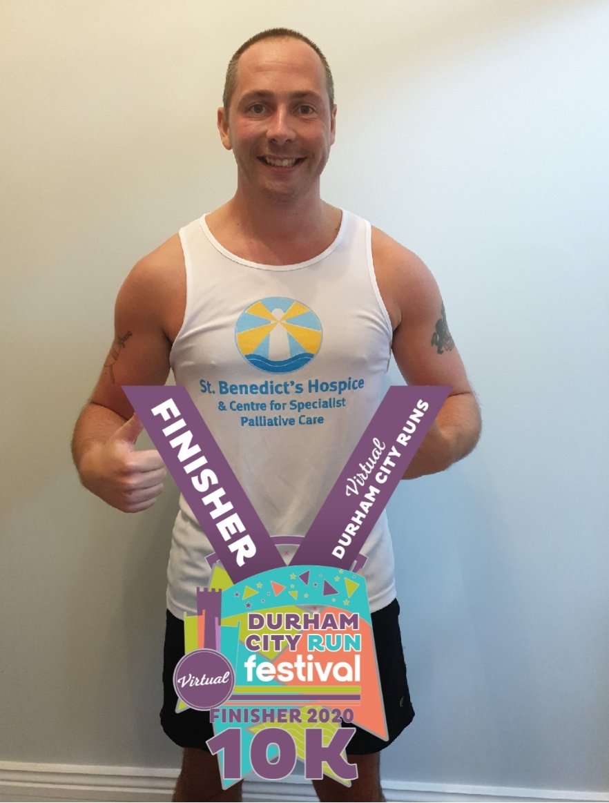 MackemAnth's tweet photo. Representing #TeamBenedict this morning 😎😎😎

@durhamcityrun ..... done!

Cheeky little 10k pb for about 5 year too!

@stbenedicts1984 @EventsOTN https://t.co/NBqfukpm1Z