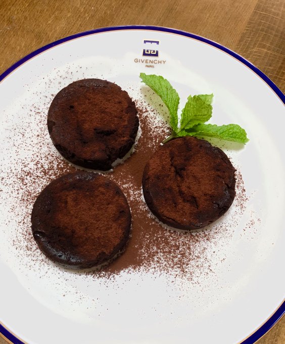 月イチでなんかお菓子作るおじさん 