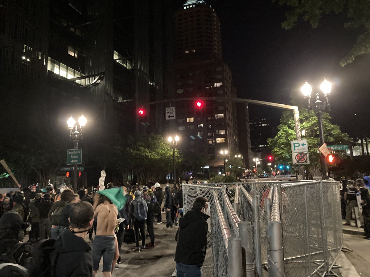 More fence repurposing. I mean, what were they thinking with these clown fences? “Hey let’s give the protesters something that will greatly aid them.” Is there ever any strategy? I’m not trolling—night after night the move seems to be a shrug and then savage violence.