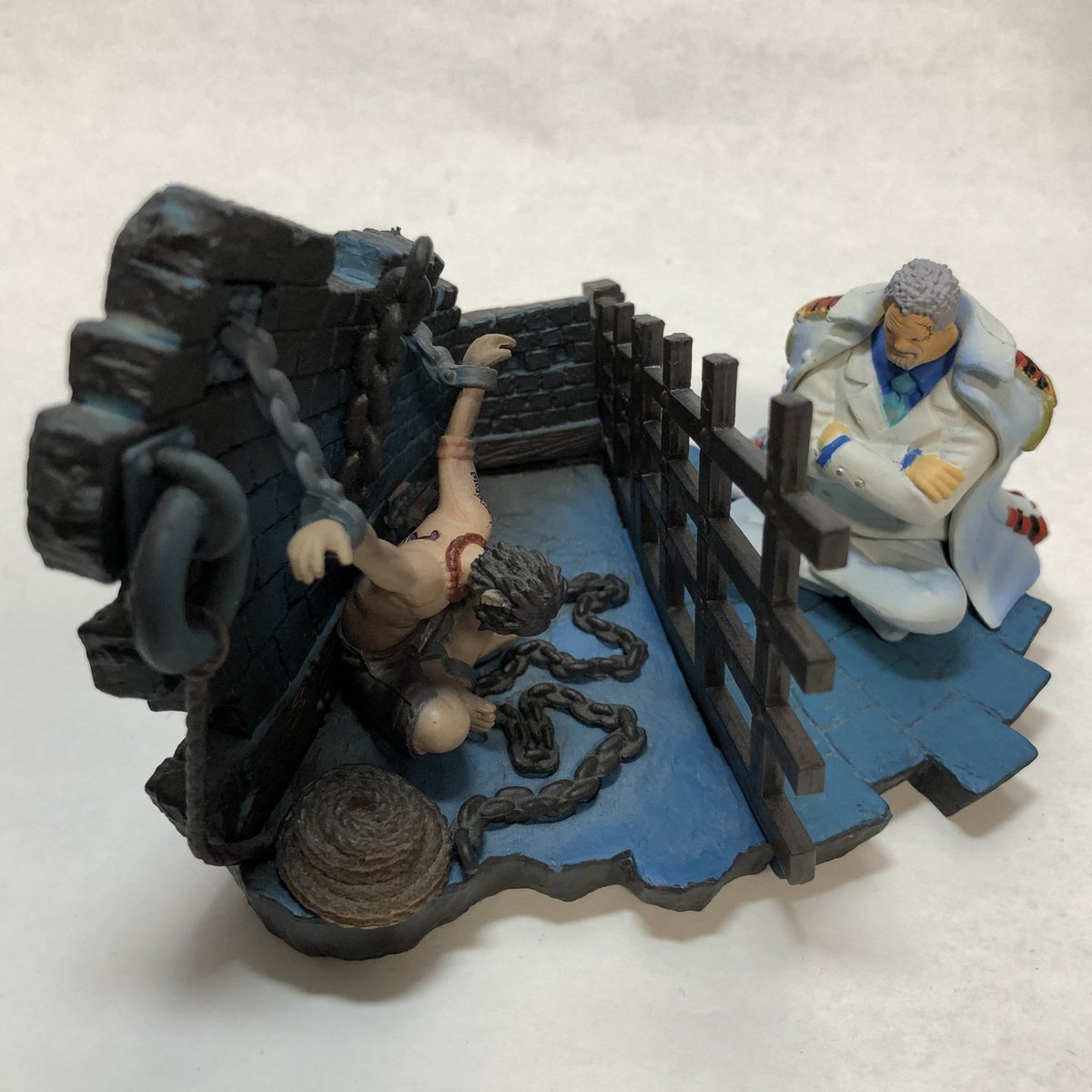 ジャングル Pa Twitter インペルダウン Level6 ワンピース ログボックスインペルダウン編 ボーナスフィギュア エース ガープ