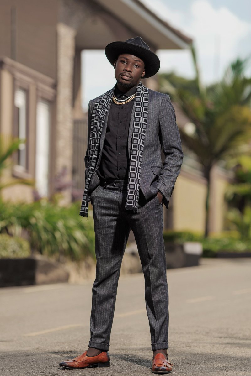 Ozelle_Kayom's tweet photo. Hide your ladies folks. CEO @playmotions @aggreykenn stepped out

📷: @playmotions https://t.co/T8m9uI4JUV