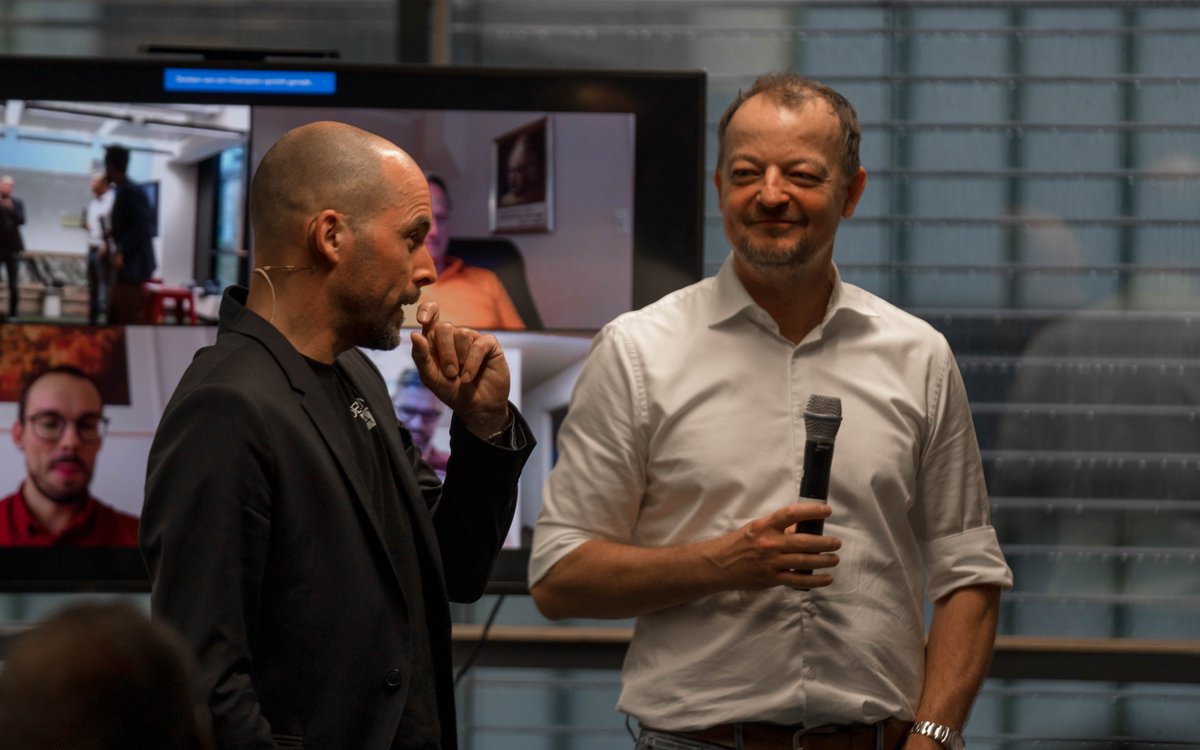 inside360tv's tweet photo. Bei unserem gestrigen Event im smartvillage haben wir interessante Persönlichkeiten aller Branchen zusammengeführt. Was dabei rausgekommen ist? Ein toller Abend mit spannenden Gesprächen und vielen wichtigen Impulsen.

Danke an alle, die dieses Event so besonders gemacht haben. https://t.co/PEDwGL8tlM