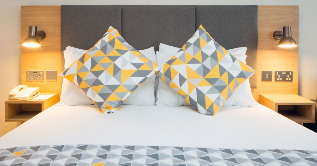 Saturday mornings were made for lie-ins... 😴

#HIGatwickAirport #Weekend #WeekendPlans #GatwickHotel