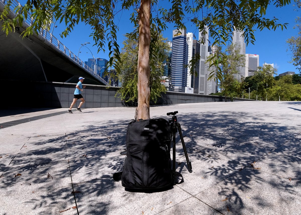Sanpixs's tweet photo. Post Covid Circuit Breaker City walkabout on a sunny Friday. @thinkTANKphoto  #CBDSingapore #Singapore #Merlion #rafflesplace @DJIGlobal #djiosmoaction https://t.co/dV4u5AkkyH